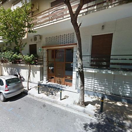 Chic And Minimal Apartment Close To Thissio Metro アテネ エクステリア 写真